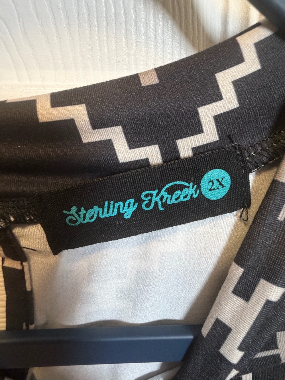Sterling Kreek 2XL Black Geometric Print Blouse Sheer Balloon Sleeves - Picture 5 of 9